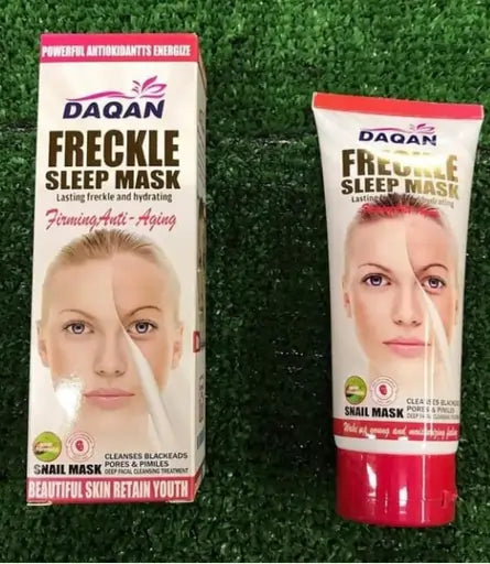 Daqan Freckle Sleep Mask